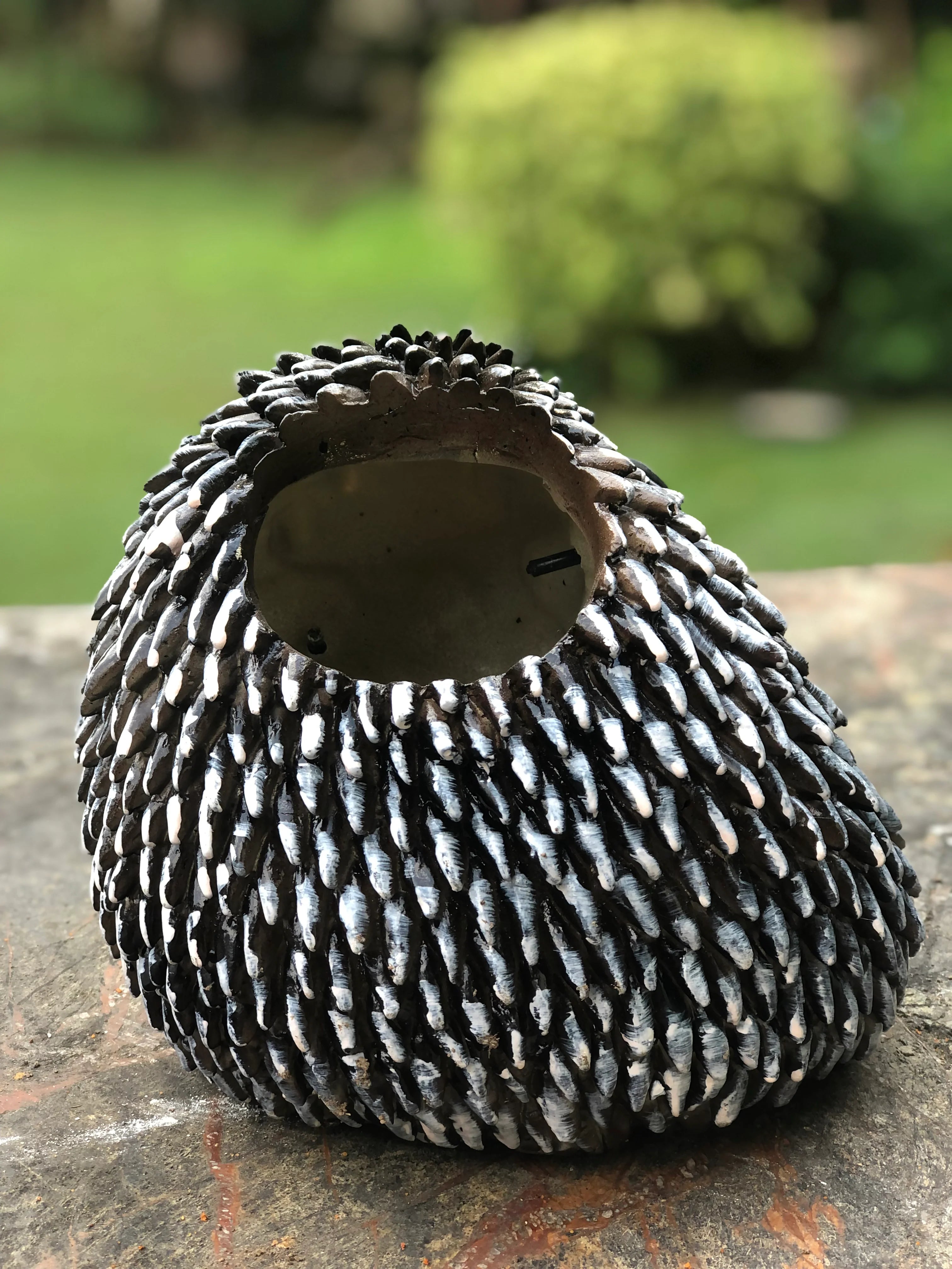 Cute Resin Durable Porcupine with Baby Planter pot  Home Garden Balcony