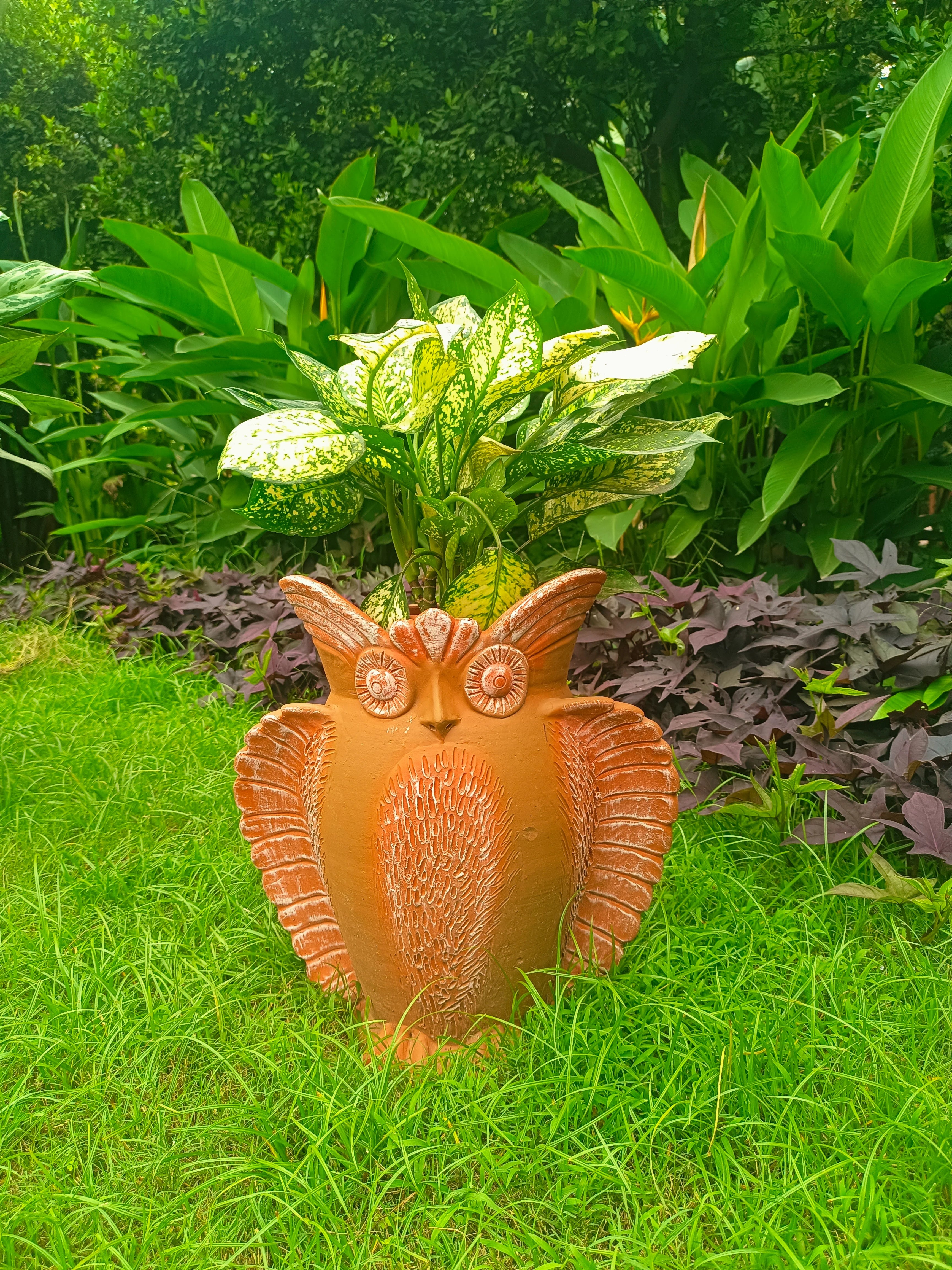 TERRACOTTA OWL WITH OPEN WINGS