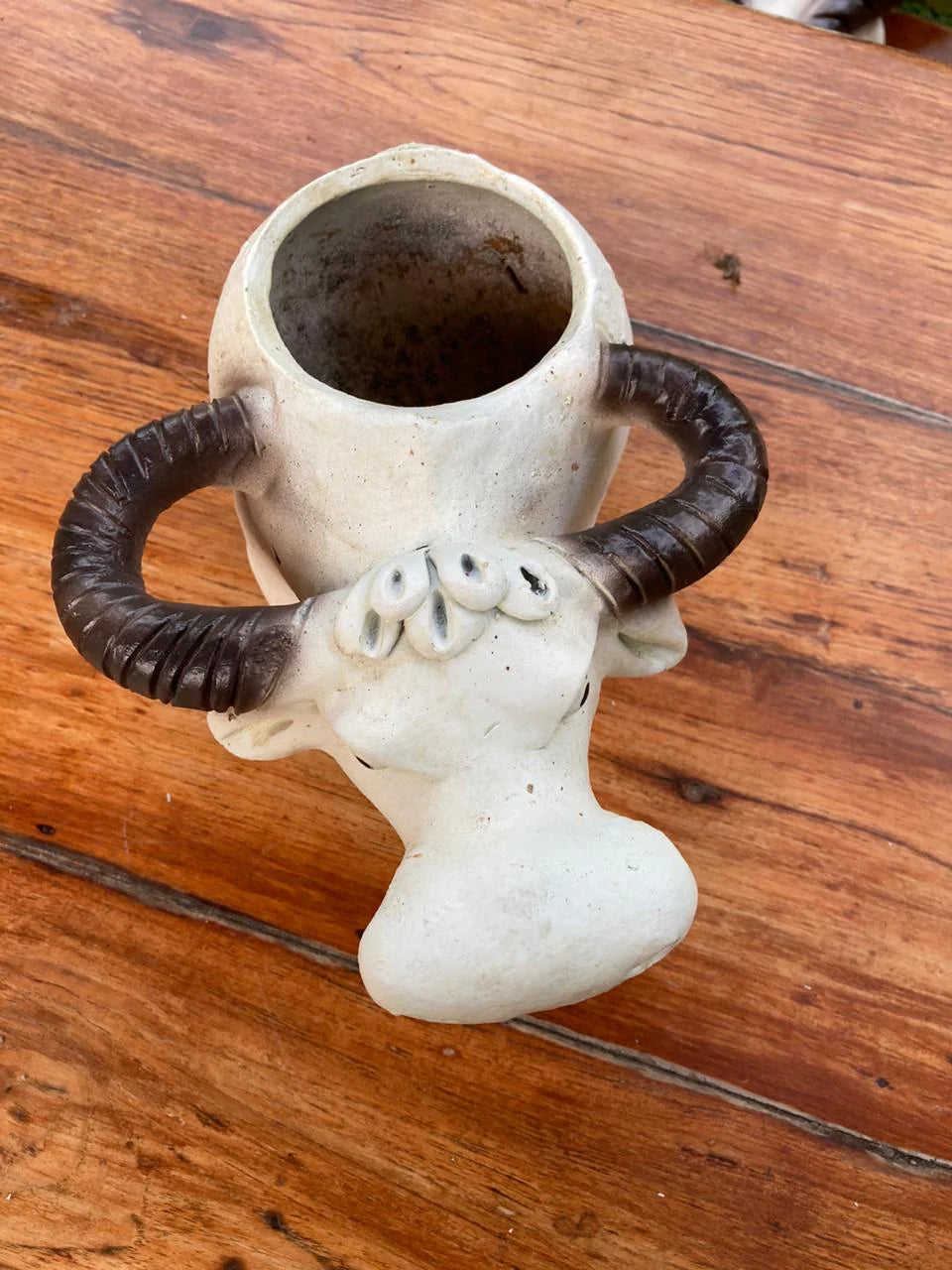 BULL ANIMAL PLANTER FOR HOME GARDEN BALCONY DECOR